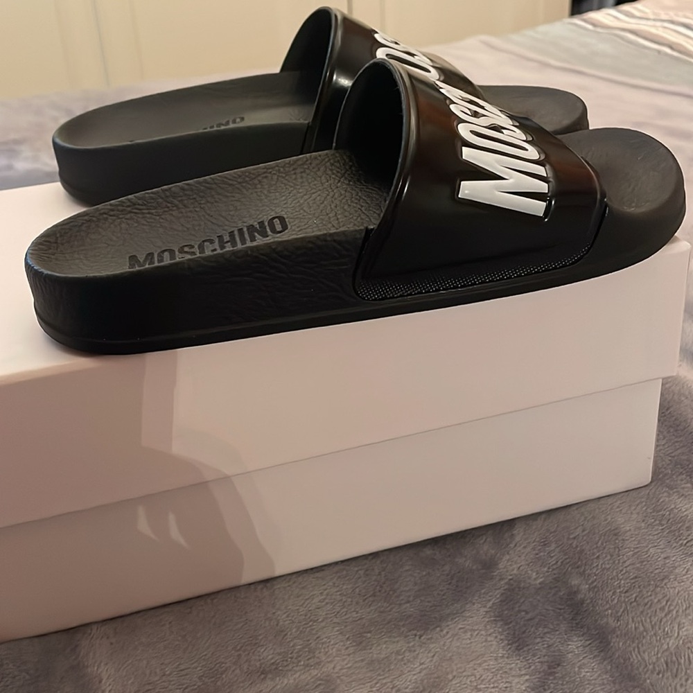 MOSCHINO LOGO SLIDES SIZE 35 - Picture 3 of 5